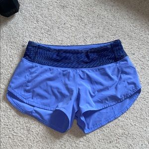 Lululemon- Speed Up Shorts 2.5”